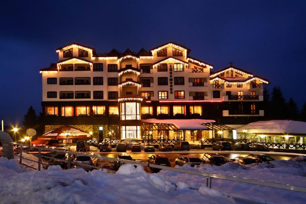 Snezhanka 3*