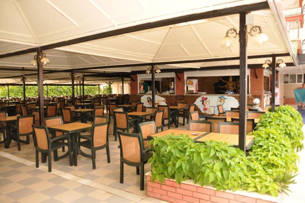 Astor Beach Hotel 3*