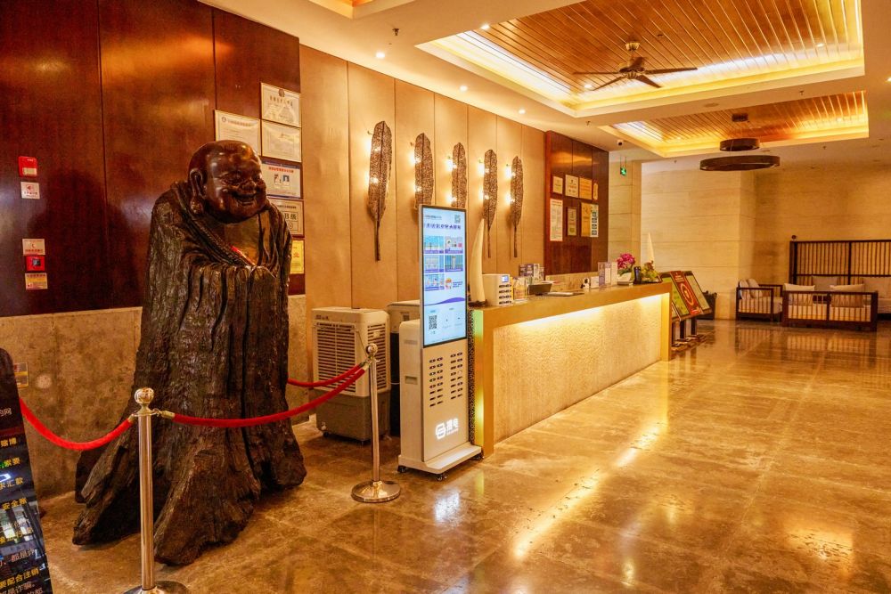 Sanya Marina Sea View Hotel (ex.Marina Spa Hotel Sanya) 4*