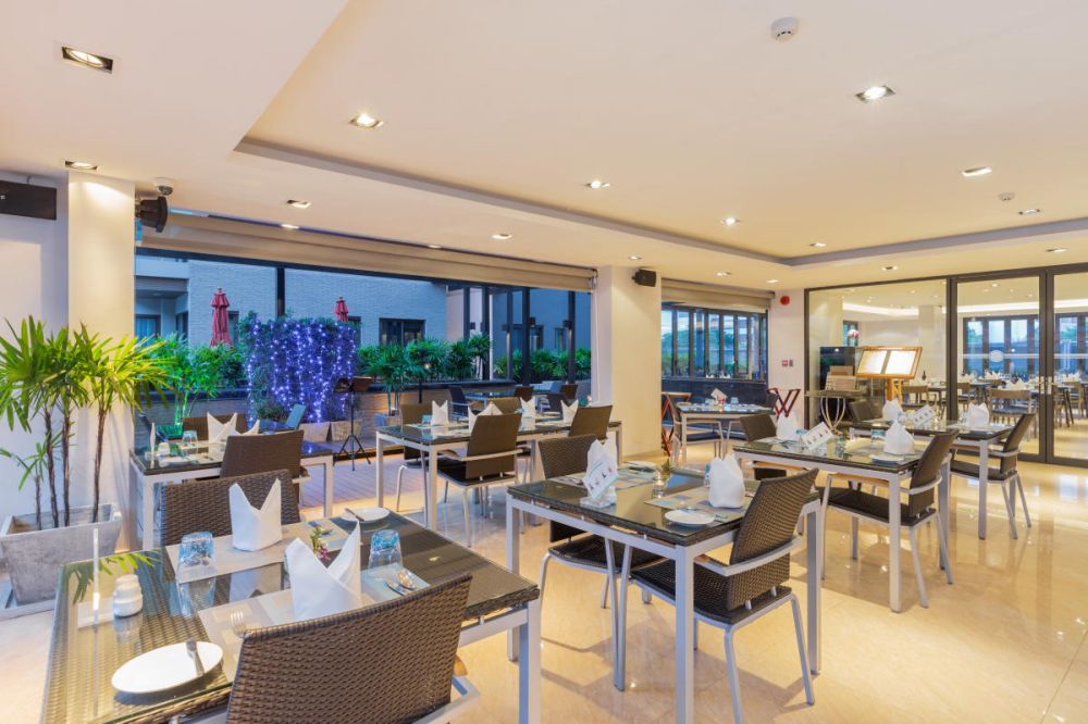 Charm Resort Phuket 4*