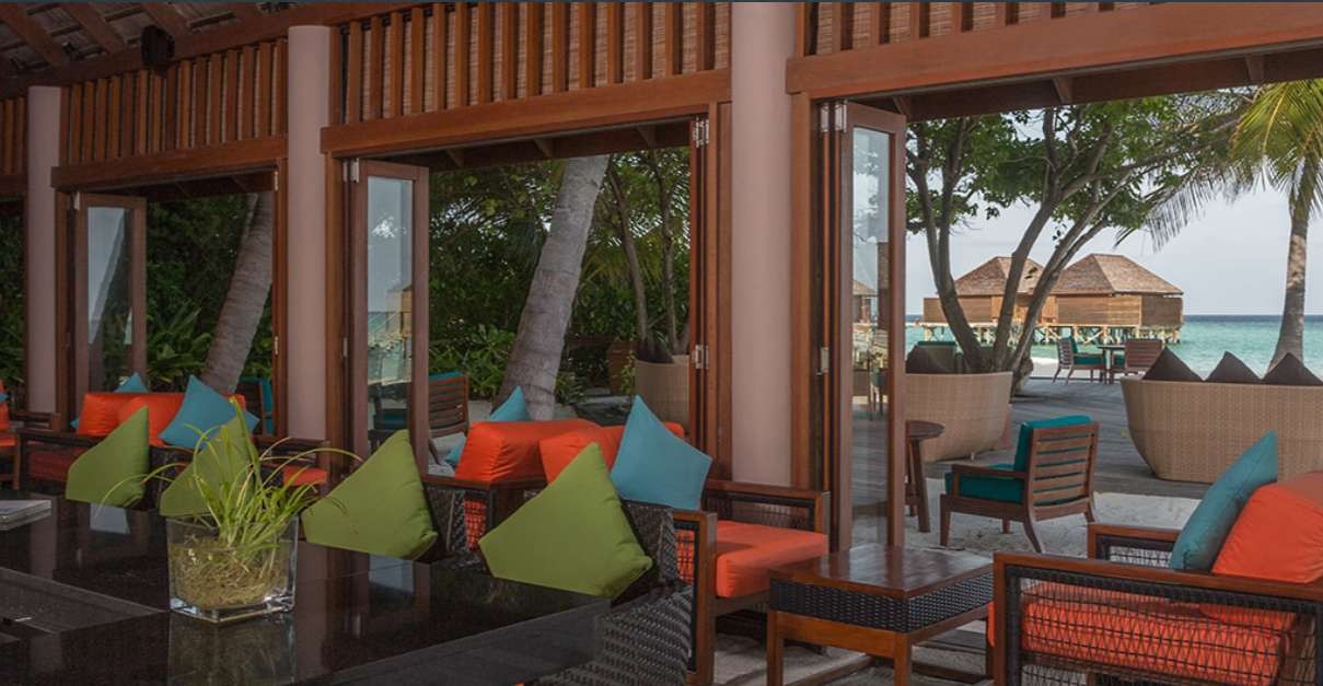 Veligandu Island Resort 5*