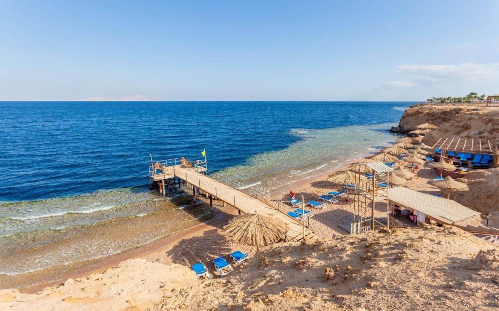 Club Reef Hotel 4*