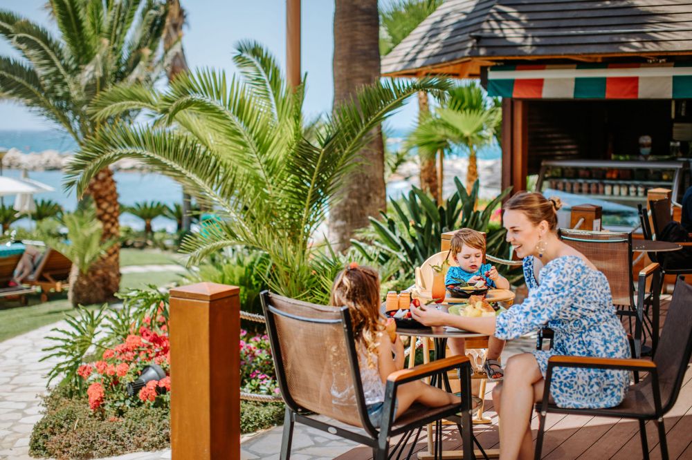 Amathus Beach Hotel 5*