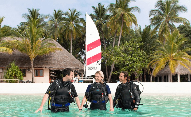 Veligandu Island Resort 5*