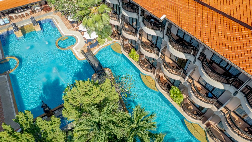 Nipa Resort 4*