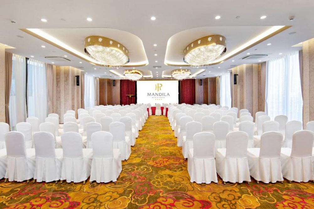 Mandila Beach Hotel 3+