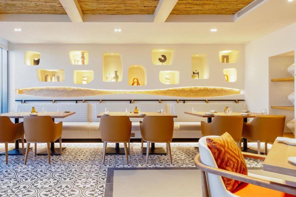 Holiday Inn Dubai Village Circle (ex. Avalon Hotel) 3*