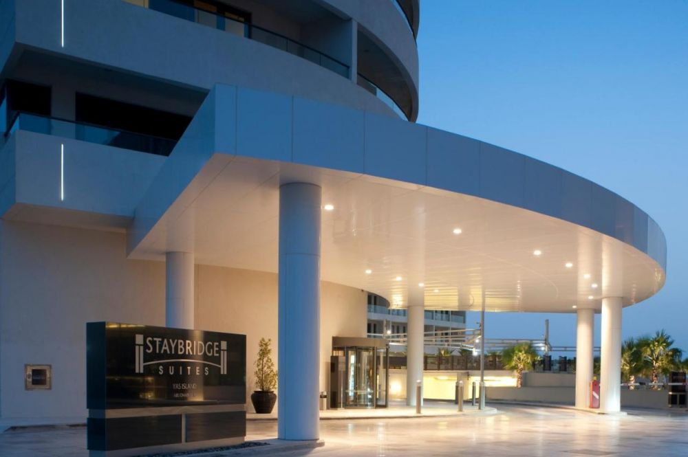 Staybridge Suites Abu Dhabi Yas Island 5*