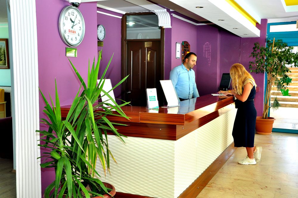 Cinar Family Suite Hotel 4*