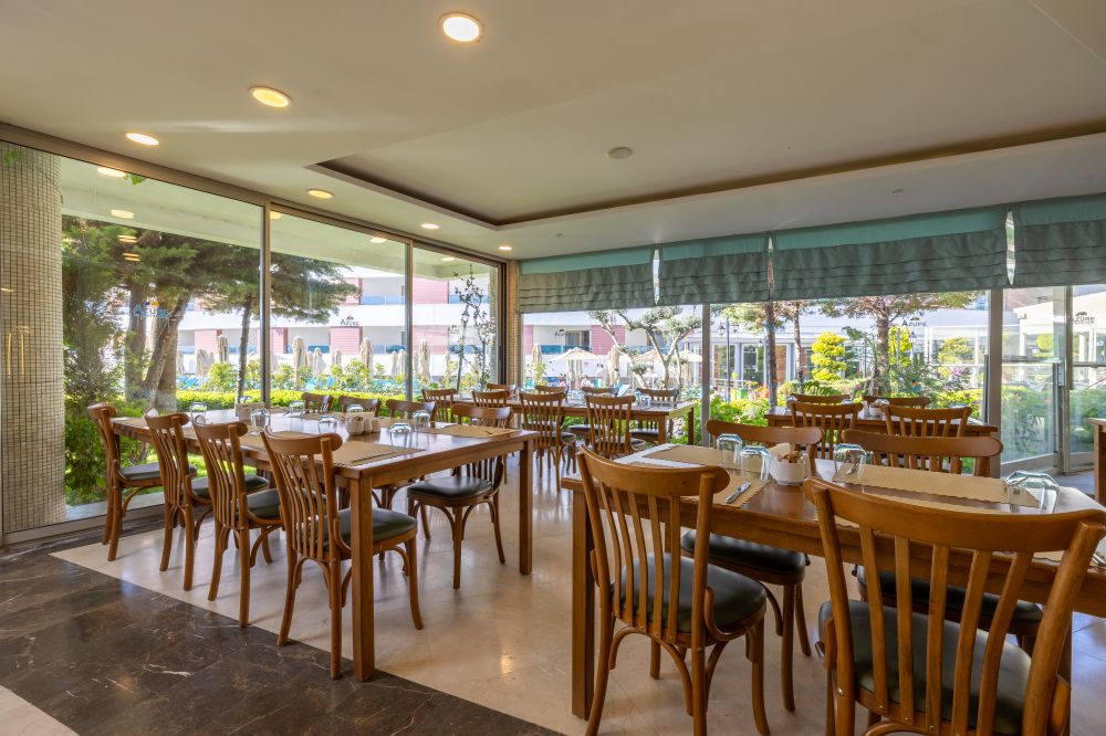 Azure By Yelken (ex. Grand Park Hotel) 5*