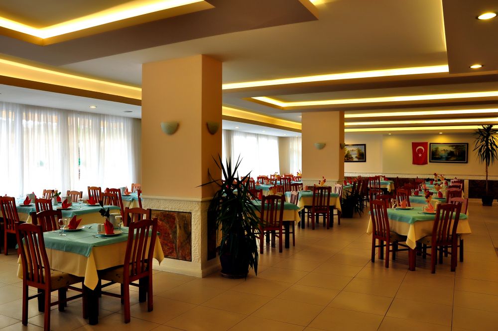Cinar Family Suite Hotel 4*