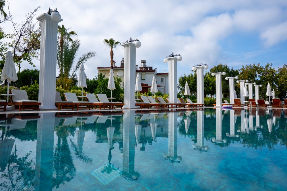 Club Aqua Plaza Hotel 5*
