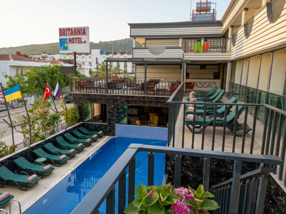 Britannia Hotel 3*