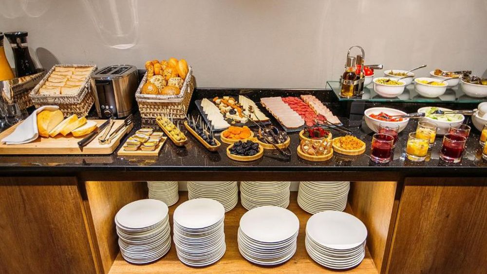Horizont Hotel Tbilisi (ex.Reikartz Horizont) 4*
