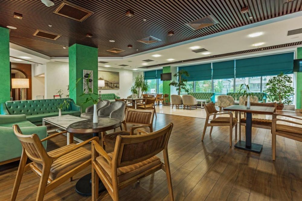 Hayat Hospitality Oskemen 5*