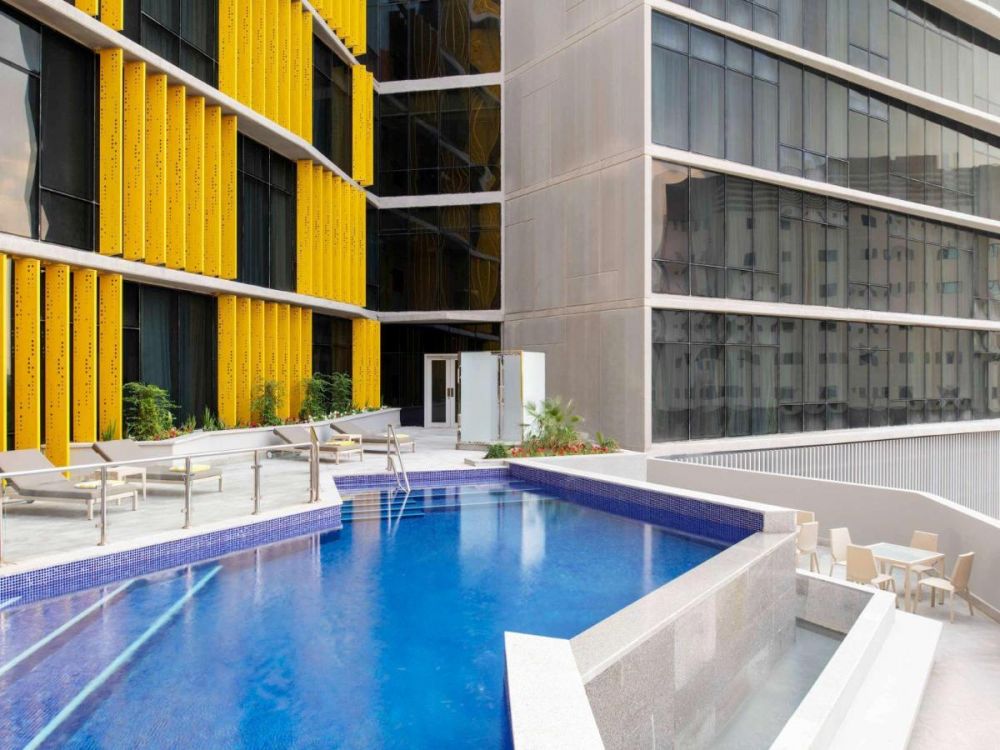 Adagio Doha Hotel Apartments 4*