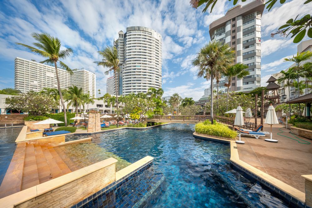 Jomtien Palm Beach 4*