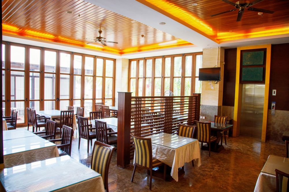 Sanya Marina Sea View Hotel (ex.Marina Spa Hotel Sanya) 4*