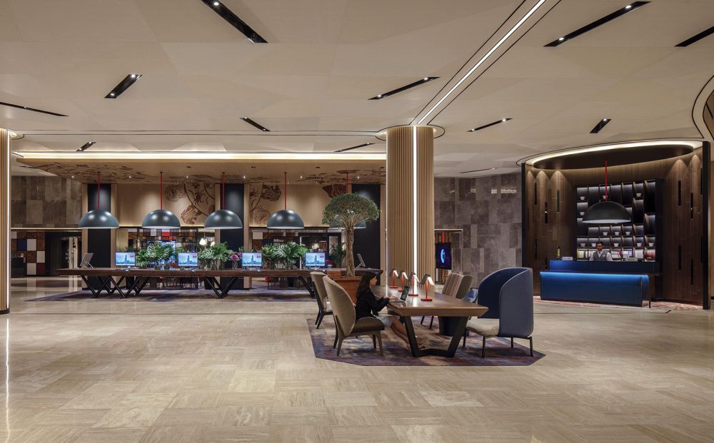 Swissotel The Stamford 5*