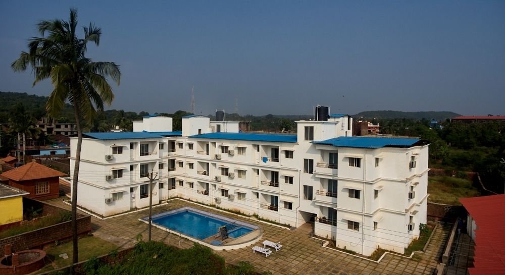 Dacha Arambol 3*