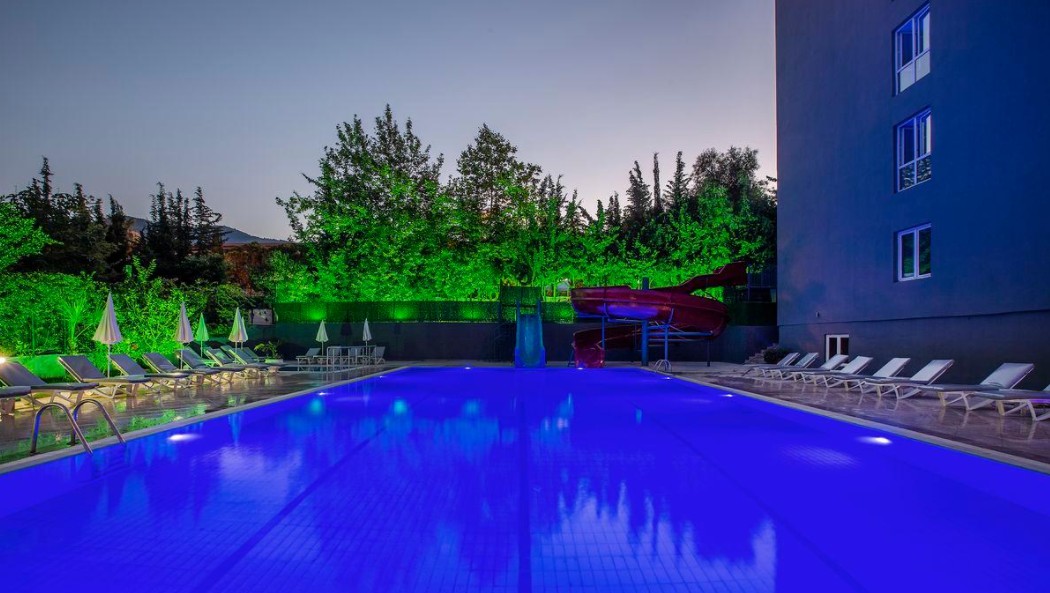 Royalisa Hotel 3*