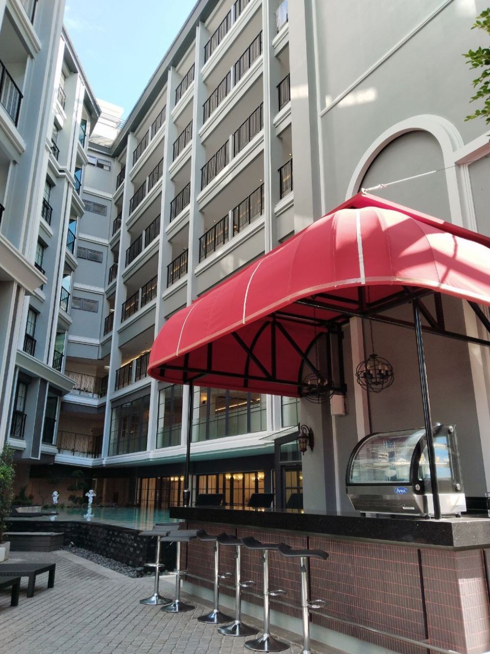 Chateau Du Village 4*