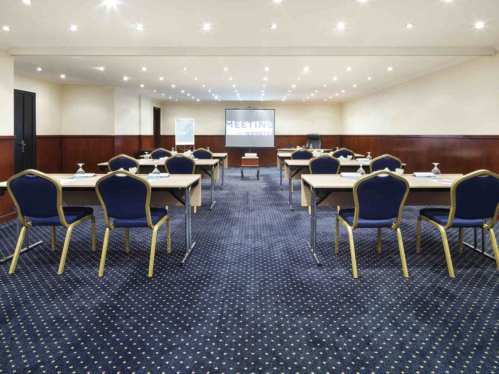 Novotel Al Dana Resort 4*