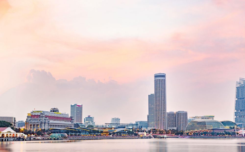 Swissotel The Stamford 5*