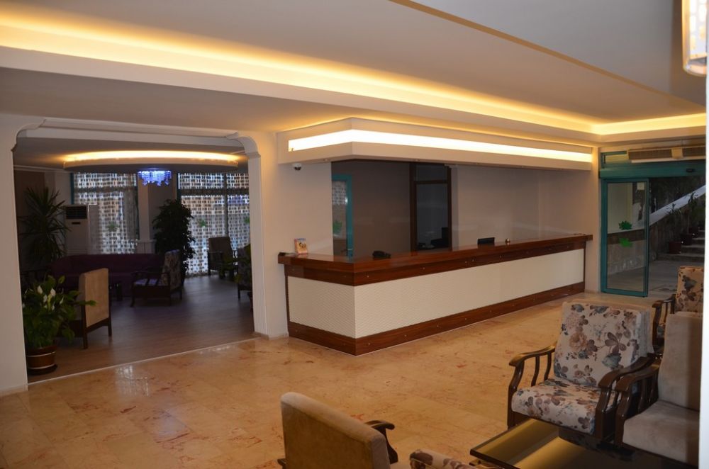 Cinar Family Suite Hotel 4*