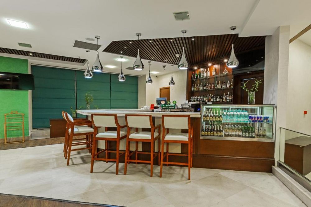 Hayat Hospitality Oskemen 5*