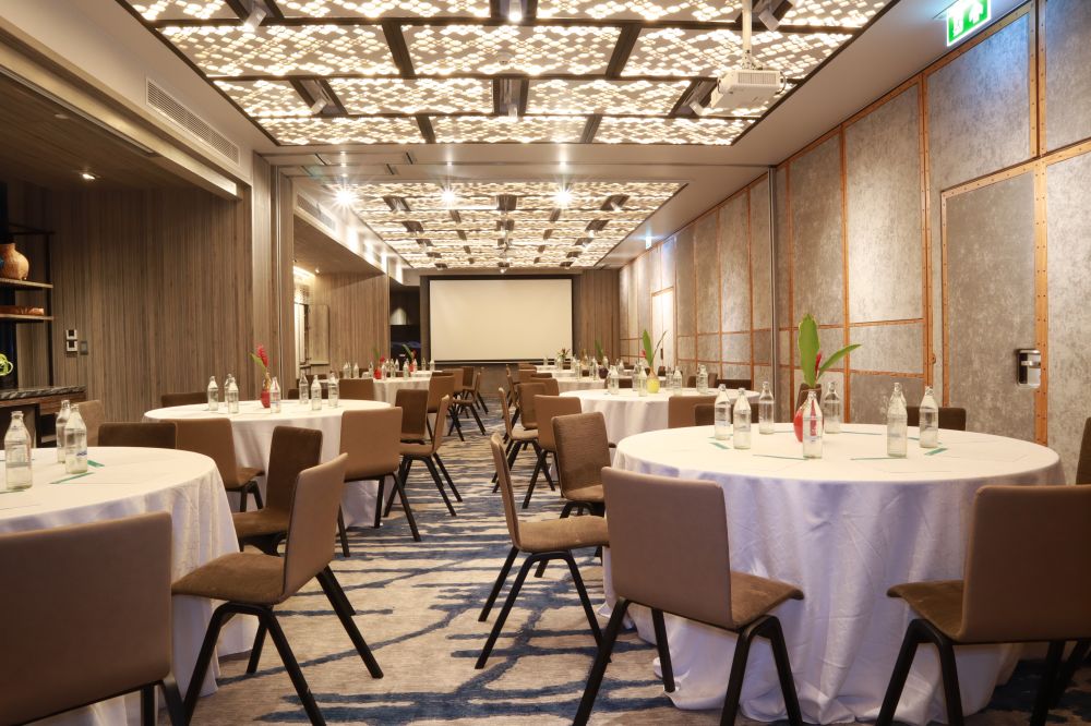 Hotel Indigo Phuket Patong 5*