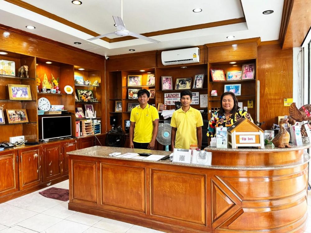 Lamai Guesthouse 2*