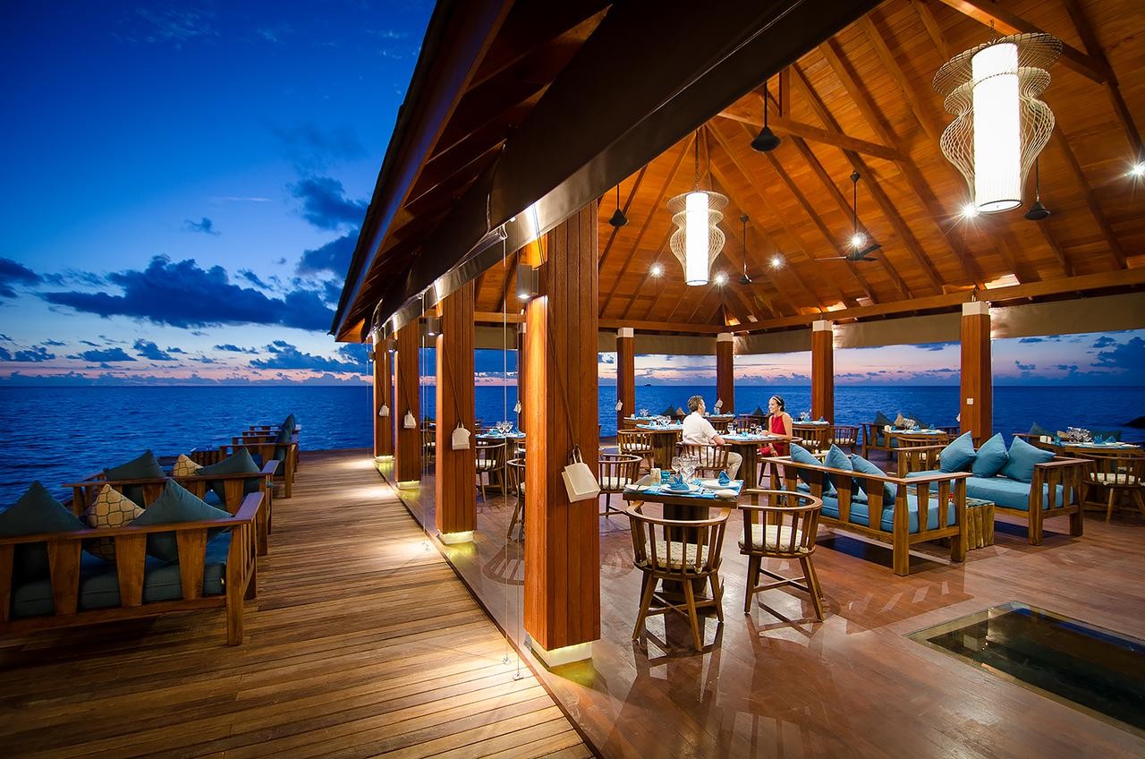 Summer Island Maldives 4*