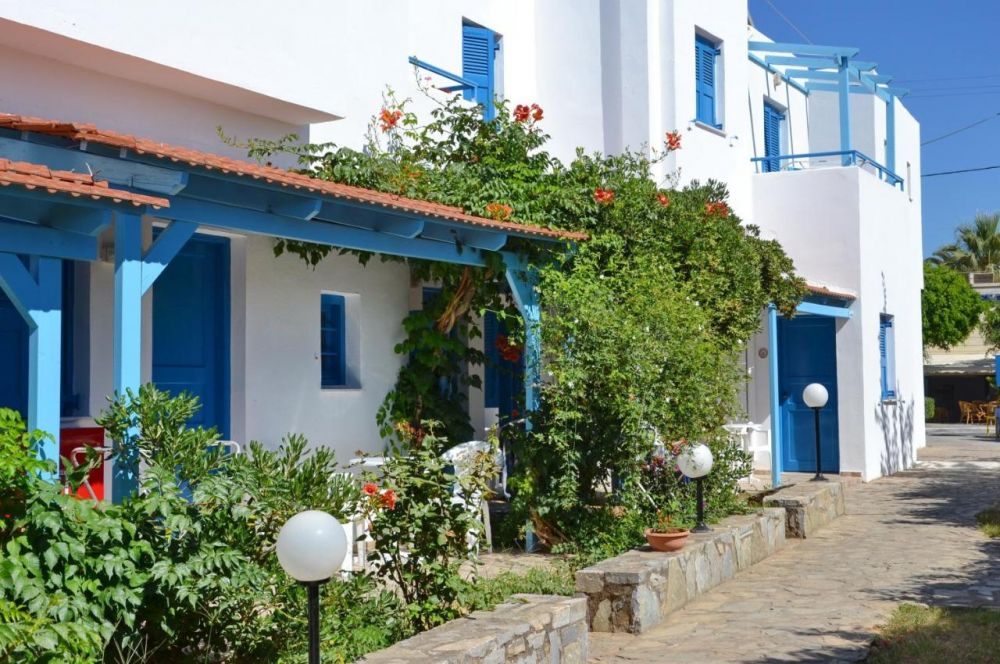 Galeana Beach Hotel 3*