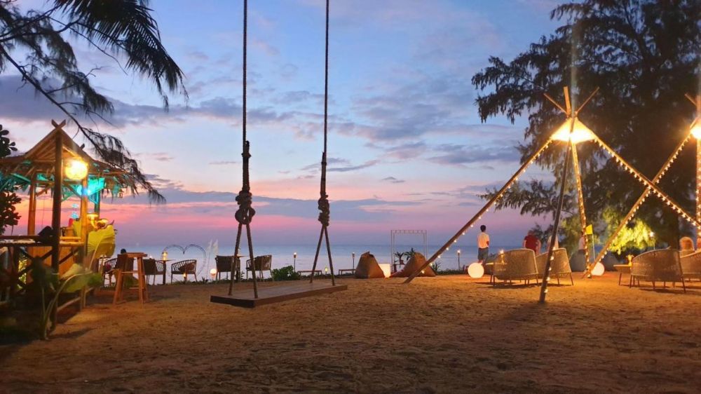 Estella Mai Khao Beach Resort (ex. D Varee Mai Khao Beach Resort) 4*