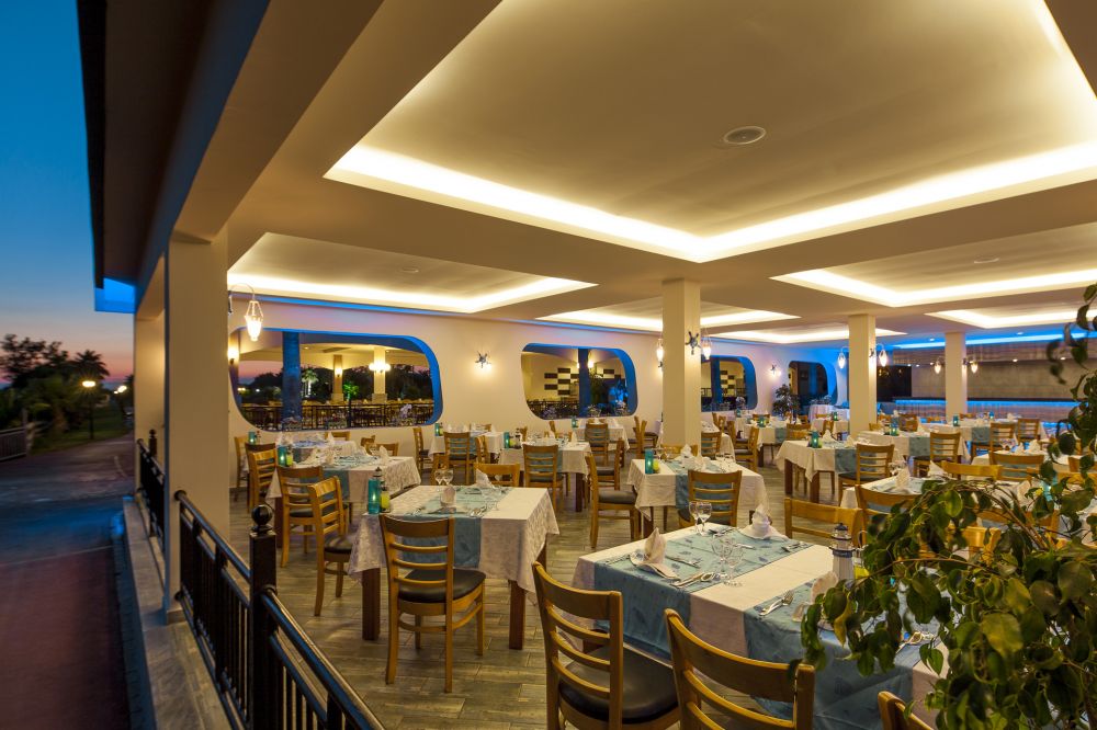 Turan Prince World Club Hotel HV1 5*