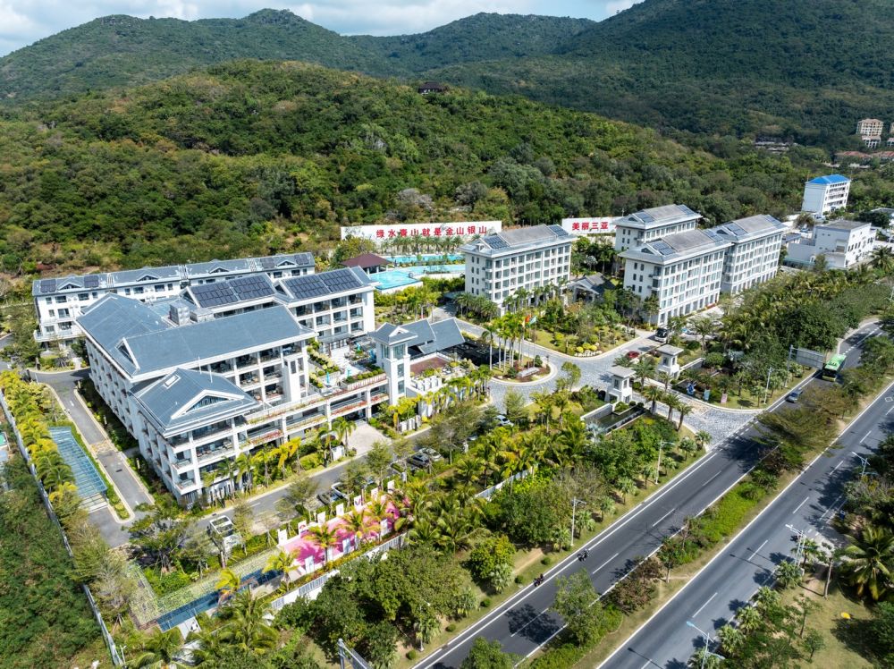 Sanya Yalong Bay No.99 Suite Resort Hotel 4*