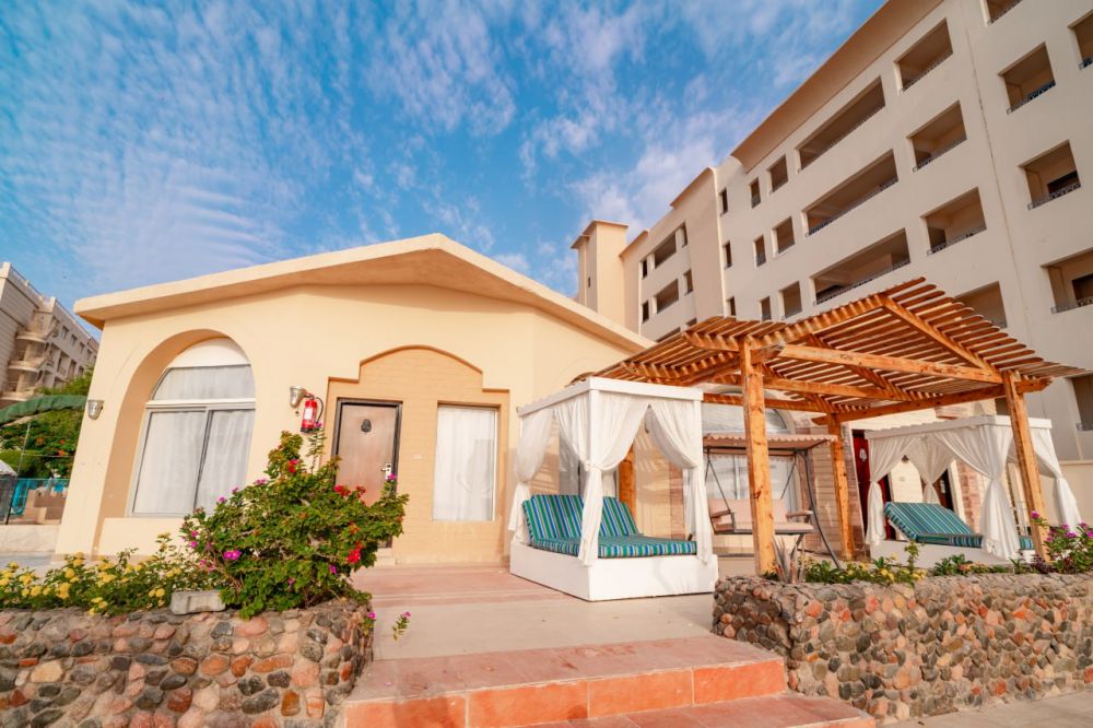 King Tut Aquapark Beach Resort 4*