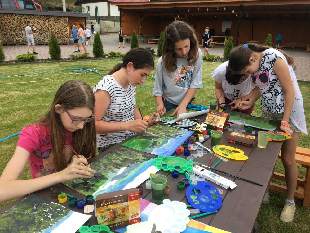 Joy Camp Карпати Kids Club 