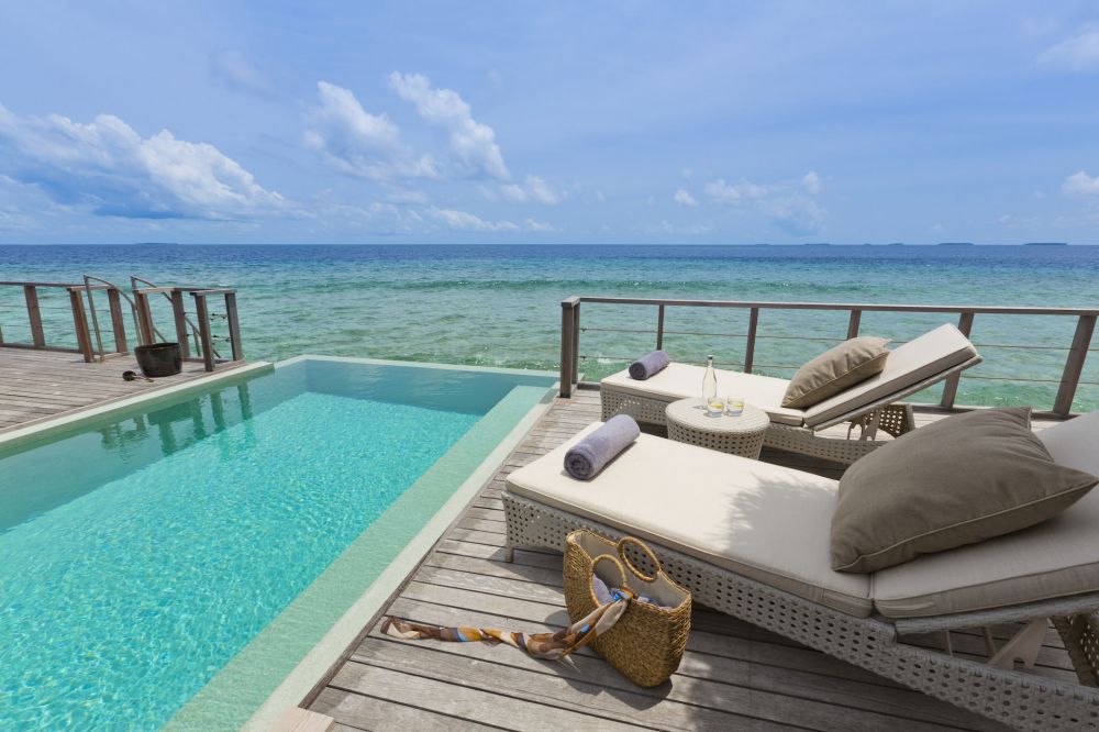 Dusit Thani Maldives 5*
