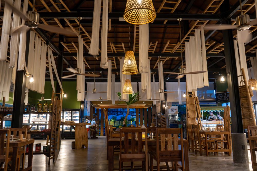 Cassia Phuket 4*