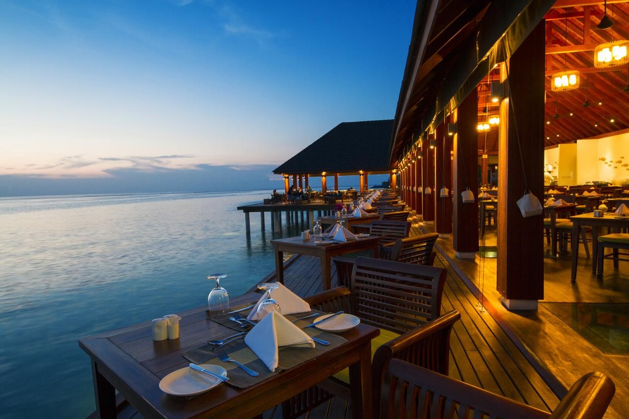 Summer Island Maldives 4*