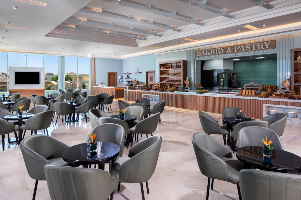 Albatros Royal Moderna 5*