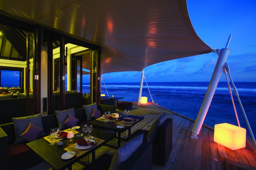 Atmosphere Kanifushi 5*
