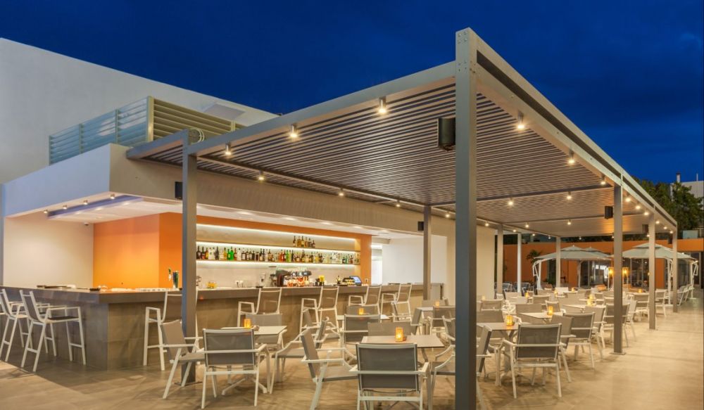 Blue Lagoon City Hotel 4*