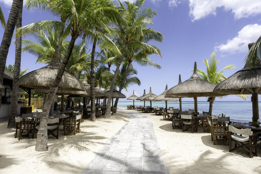 Dinarobin Beachcomber Golf Resort & Spa 5*