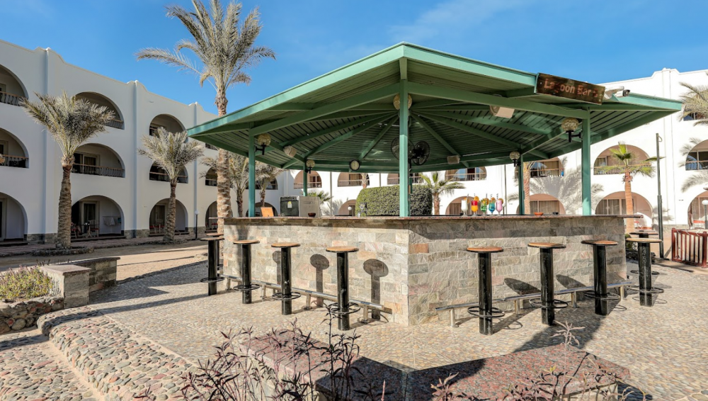 Arabia Azur 4*