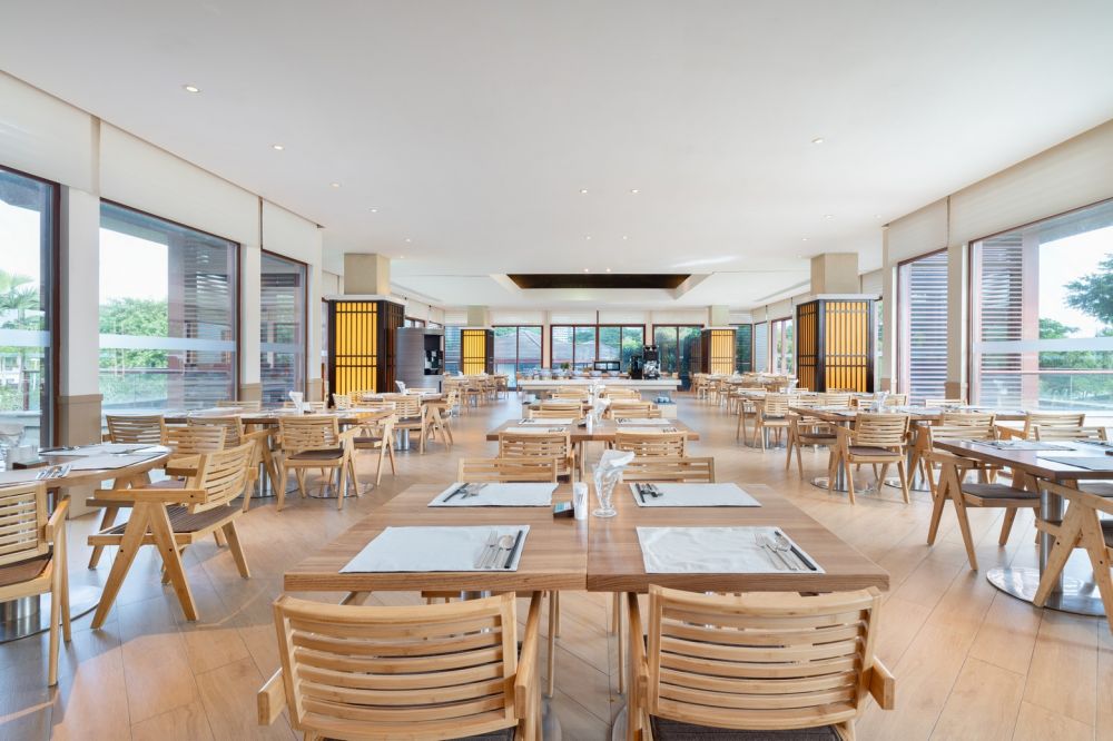 Le Meridien Shimei Bay Beach Resort & Spa 5*