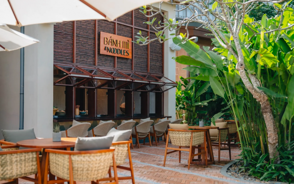 New World Hoiana Hotel 5*