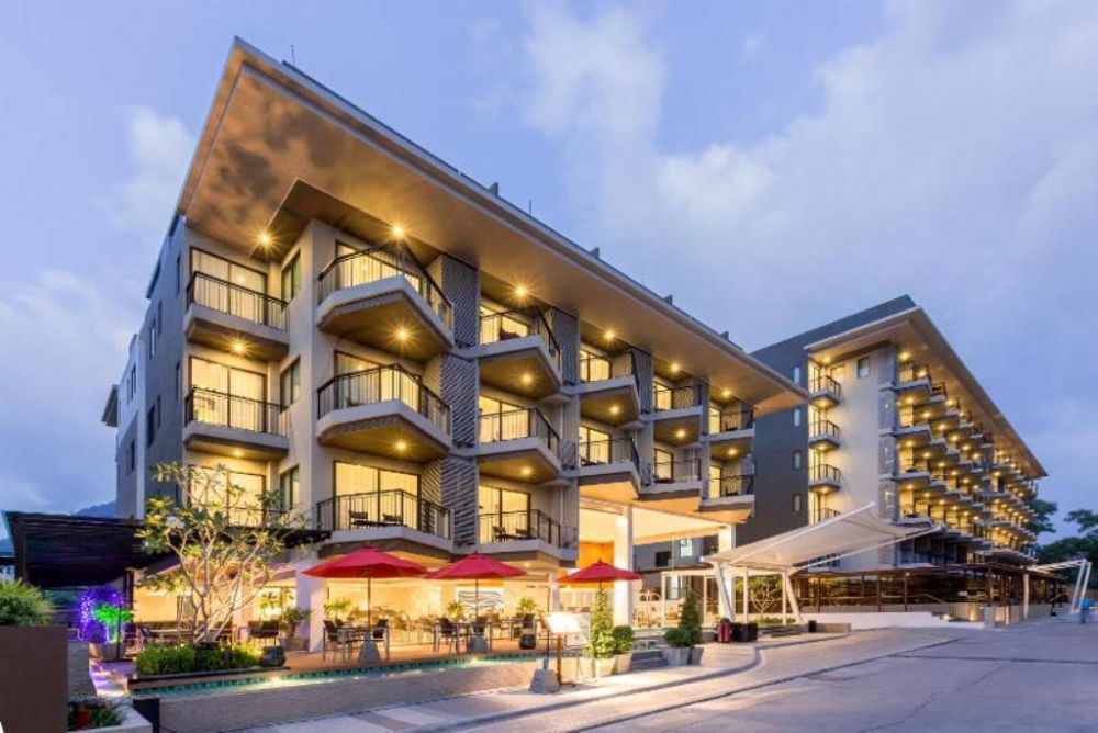 Charm Resort Phuket 4*